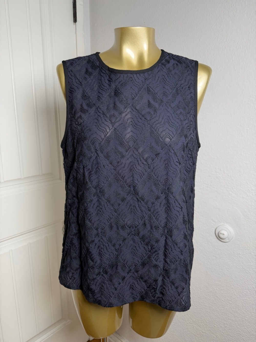 A.L.C. Navy Lace Overlay Sleeveless Camisole 100% Silk M